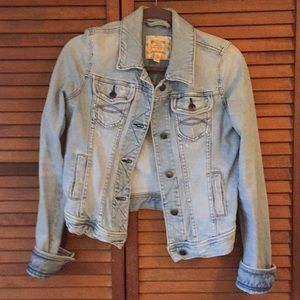 Abercrombie & Fitch denim jacket